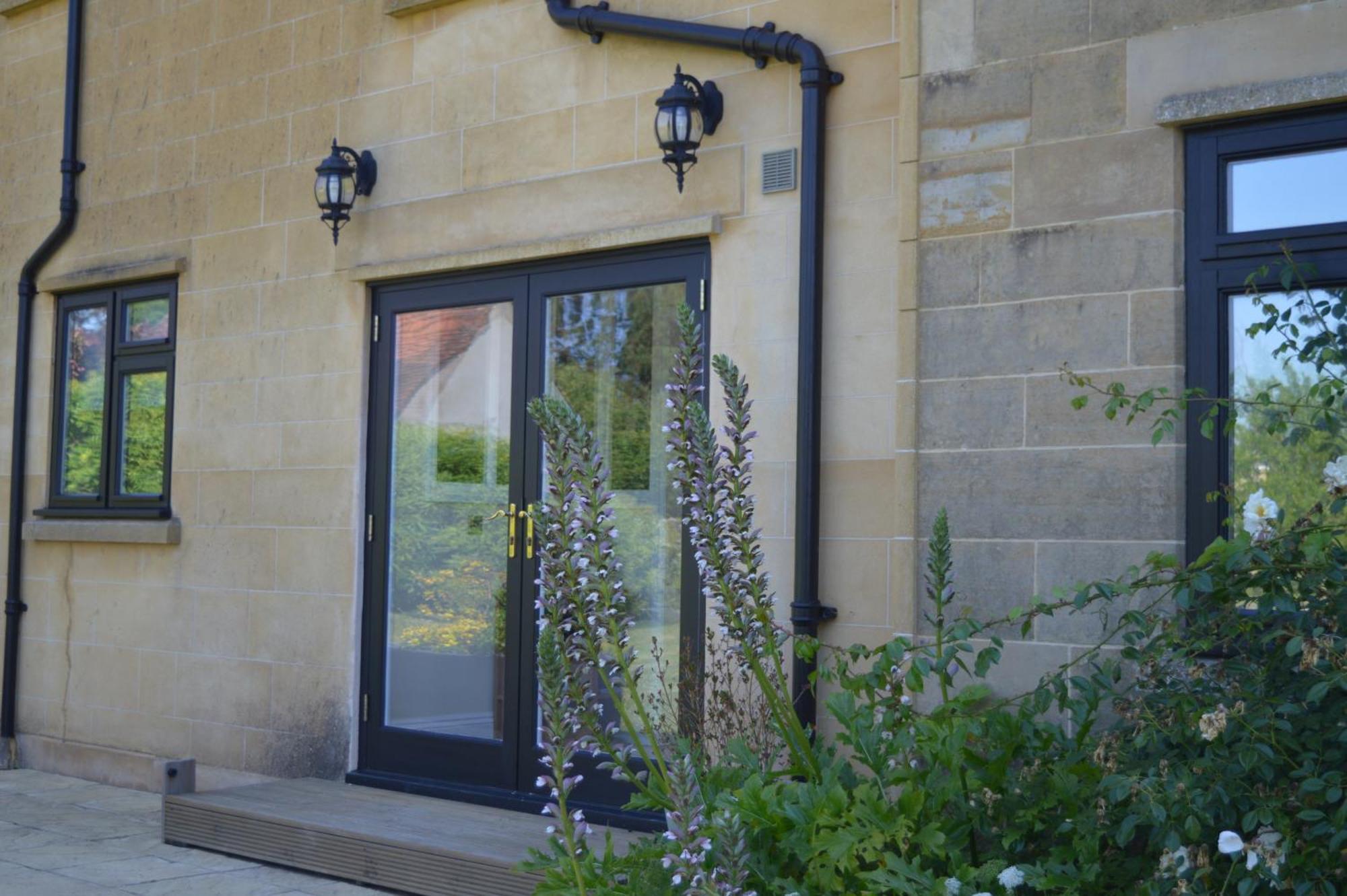 Bolney East Lodge מראה חיצוני תמונה